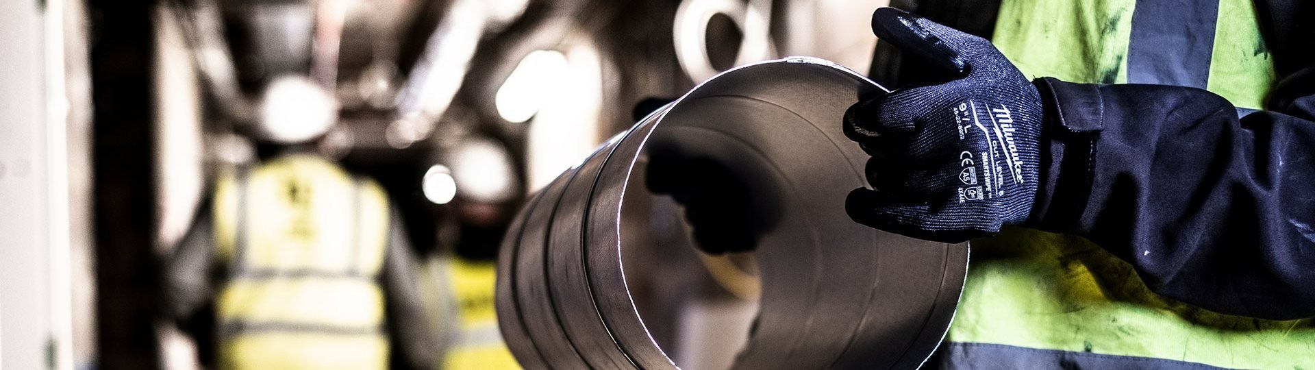 Перчатки с сопротивлением порезам