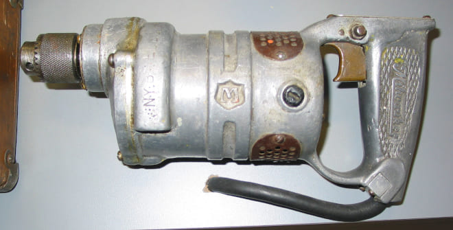 Milwaukee_Rotary_Drill_1938_1945--Hero_01